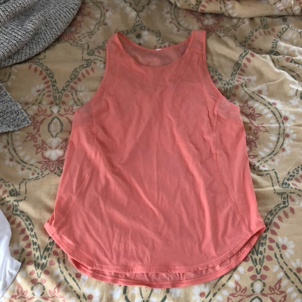 lululemon workout top